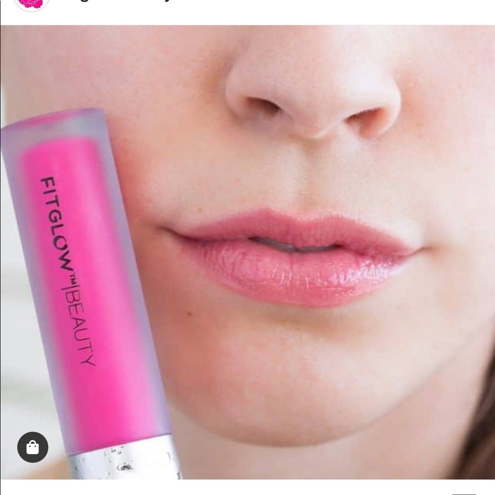 FITGLOW Beauty Lip Colour Serum in LIV
